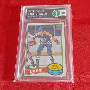 VINTAGE 1980 OPEE CHEE, MARK MESSIER ROOKIE CARD, GRADED!!!